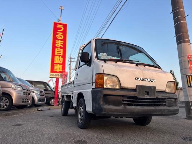 サンバートラック ＴＢ　内地仕入専門店●内地へ直接買付車両●安心して下さい→サビ個所を塗装で隠しません●修復歴無●４ＷＤ切替式●内地のディーラー下取車両●車検２年●５ＭＴ●車を買う時はサビのチャック必須です●●（47枚目）