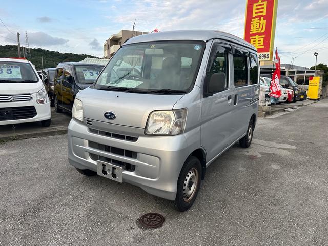 雨漏り車両は沖縄で使用した中古車に断トツで多いです。内地仕入の車両は雨漏りは考えられません。雨漏り修理する車両も販売しません。雨漏り車両は買うのを危険です。止めましょう。