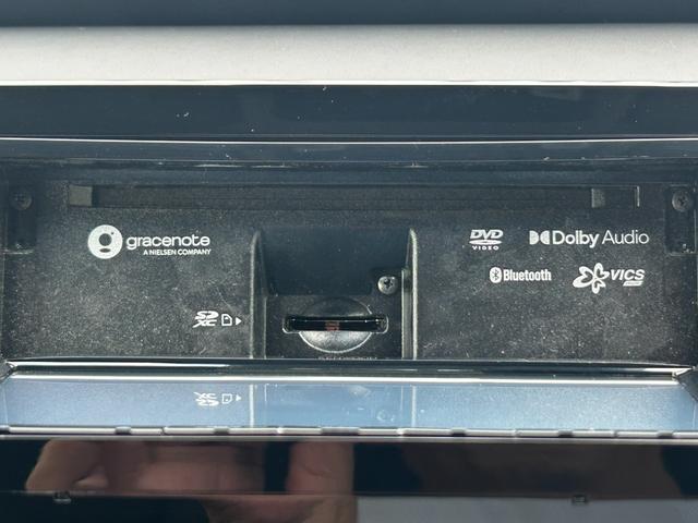 フィット ｅ：ＨＥＶホーム　ナビＴＶ，ＣＤ，ＤＶＤ、バックカメラ、禁煙車、ＬＥＤヘッドライト、オートライト、オートハイビーム、ＥＴＣ、キーレス、Ｂｌｕｅｔｏｏｔｈ（9枚目）