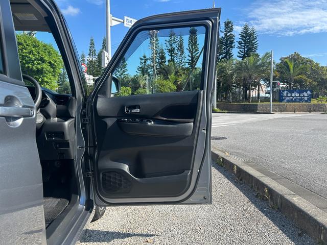 レンタアップ車徹底売り尽くしセール！ナビ・ＥＴＣ・バックカメラ付で装備充実。愛車の買取査定、委託販売なども行ってます〜♪中古車買うなら西崎総合運動公園向かいのネクサスレンタカーへ。