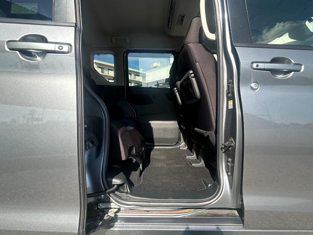 レンタアップ車徹底売り尽くしセール！ナビ・ＥＴＣ・バックカメラ付で装備充実。愛車の買取査定、委託販売なども行ってます〜♪中古車買うなら西崎総合運動公園向かいのネクサスレンタカーへ。