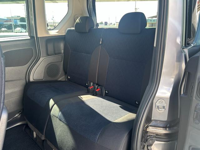 レンタアップ車徹底売り尽くしセール！ナビ・ＥＴＣ・バックカメラ付で装備充実。愛車の買取査定、委託販売なども行ってます〜♪中古車買うなら西崎総合運動公園向かいのネクサスレンタカーへ。