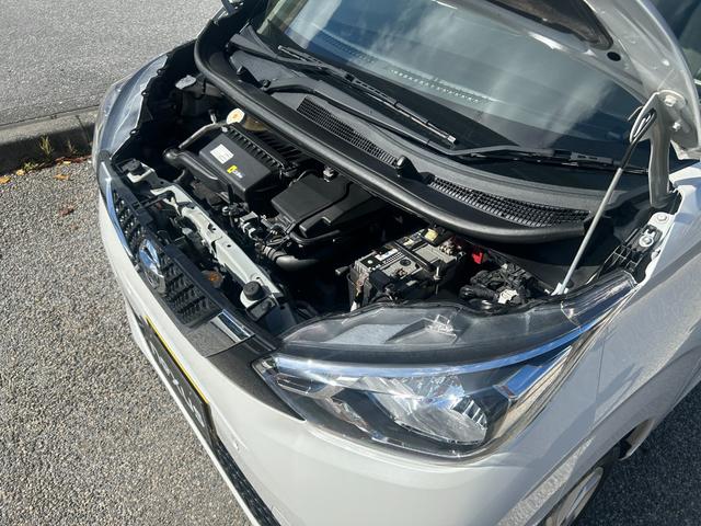 レンタアップ車徹底売り尽くしセール！ナビ・ＥＴＣ・バックカメラ付で装備充実。愛車の買取査定、委託販売なども行ってます〜♪中古車買うなら西崎総合運動公園向かいのネクサスレンタカーへ。