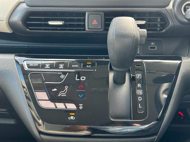 レンタアップ車徹底売り尽くしセール！ナビ・ＥＴＣ・バックカメラ付で装備充実。愛車の買取査定、委託販売なども行ってます〜♪中古車買うなら西崎総合運動公園向かいのネクサスレンタカーへ。