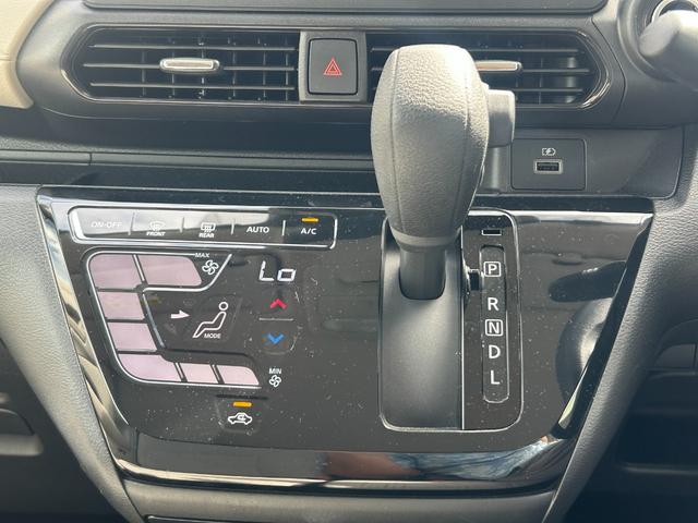 レンタアップ車徹底売り尽くしセール！ナビ・ＥＴＣ・バックカメラ付で装備充実。愛車の買取査定、委託販売なども行ってます〜♪中古車買うなら西崎総合運動公園向かいのネクサスレンタカーへ。