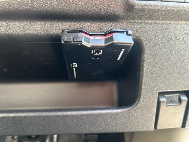 レンタアップ車徹底売り尽くしセール！ナビ・ＥＴＣ・バックカメラ付で装備充実。愛車の買取査定、委託販売なども行ってます〜♪中古車買うなら西崎総合運動公園向かいのネクサスレンタカーへ。