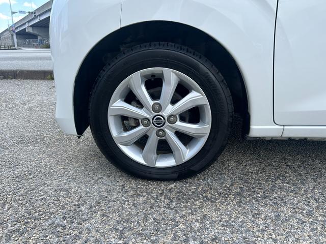 レンタアップ車徹底売り尽くしセール！ナビ・ＥＴＣ・バックカメラ付で装備充実。愛車の買取査定、委託販売なども行ってます〜♪中古車買うなら西崎総合運動公園向かいのネクサスレンタカーへ。