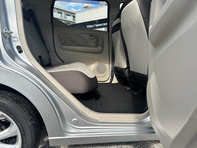 レンタアップ車徹底売り尽くしセール！ナビ・ＥＴＣ・バックカメラ付で装備充実。愛車の買取査定、委託販売なども行ってます〜♪中古車買うなら西崎総合運動公園向かいのネクサスレンタカーへ。