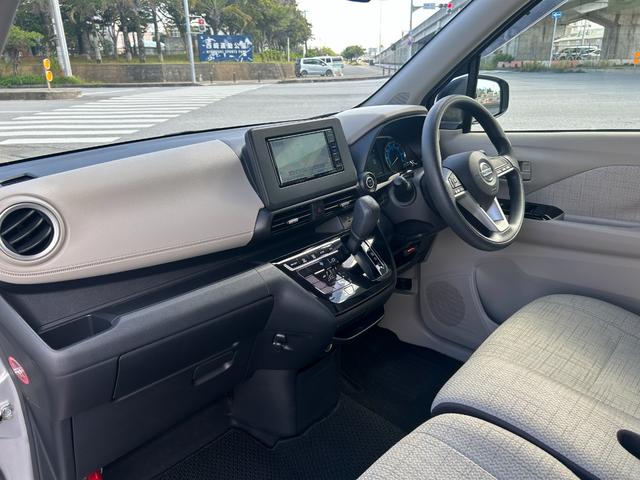 レンタアップ車徹底売り尽くしセール！ナビ・ＥＴＣ・バックカメラ付で装備充実。愛車の買取査定、委託販売なども行ってます〜♪中古車買うなら西崎総合運動公園向かいのネクサスレンタカーへ。