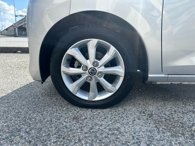 レンタアップ車徹底売り尽くしセール！ナビ・ＥＴＣ・バックカメラ付で装備充実。愛車の買取査定、委託販売なども行ってます〜♪中古車買うなら西崎総合運動公園向かいのネクサスレンタカーへ。