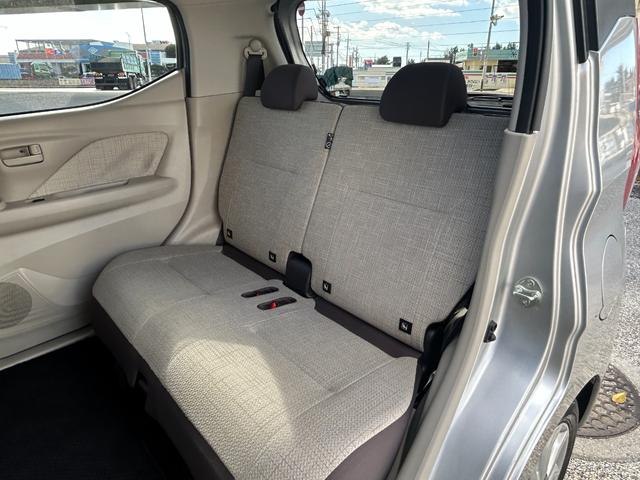 レンタアップ車徹底売り尽くしセール！ナビ・ＥＴＣ・バックカメラ付で装備充実。愛車の買取査定、委託販売なども行ってます〜♪中古車買うなら西崎総合運動公園向かいのネクサスレンタカーへ。