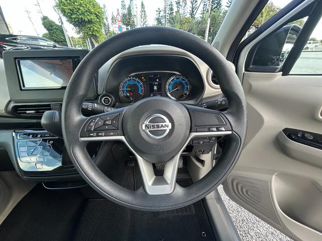 レンタアップ車徹底売り尽くしセール！ナビ・ＥＴＣ・バックカメラ付で装備充実。愛車の買取査定、委託販売なども行ってます〜♪中古車買うなら西崎総合運動公園向かいのネクサスレンタカーへ。