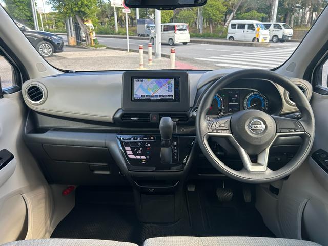 レンタアップ車徹底売り尽くしセール！ナビ・ＥＴＣ・バックカメラ付で装備充実。愛車の買取査定、委託販売なども行ってます〜♪中古車買うなら西崎総合運動公園向かいのネクサスレンタカーへ。