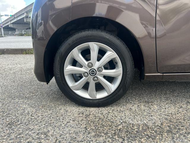 レンタアップ車徹底売り尽くしセール！ナビ・ＥＴＣ・バックカメラ付で装備充実。愛車の買取査定、委託販売なども行ってます〜♪中古車買うなら西崎総合運動公園向かいのネクサスレンタカーへ。