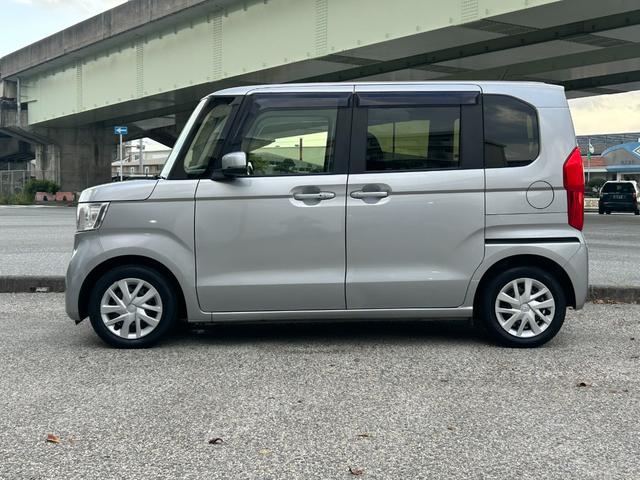 レンタアップ車徹底売り尽くしセール！ナビ・ＥＴＣ・バックカメラ付で装備充実。愛車の買取査定、委託販売なども行ってます〜♪中古車買うなら西崎総合運動公園向かいのネクサスレンタカーへ。