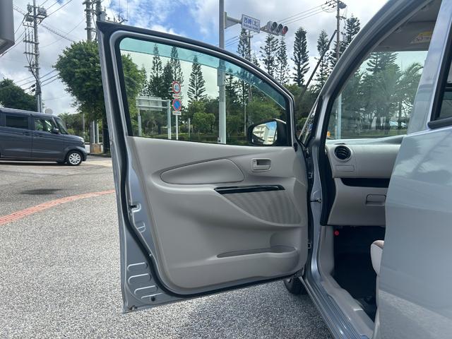 レンタアップ車徹底売り尽くしセール！ナビ・ＥＴＣ・バックカメラ付で装備充実。愛車の買取査定、委託販売なども行ってます〜♪中古車買うなら西崎総合運動公園向かいのネクサスレンタカーへ。