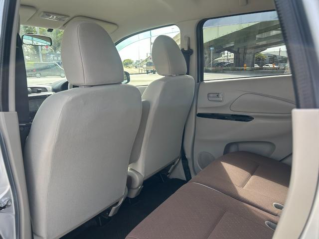 レンタアップ車徹底売り尽くしセール！ナビ・ＥＴＣ・バックカメラ付で装備充実。愛車の買取査定、委託販売なども行ってます〜♪中古車買うなら西崎総合運動公園向かいのネクサスレンタカーへ。