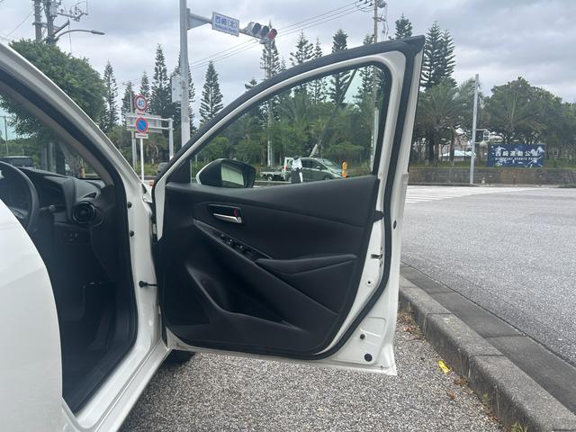 レンタアップ車徹底売り尽くしセール！ナビ・ＥＴＣ・バックカメラ付で装備充実。愛車の買取査定、委託販売なども行ってます〜♪中古車買うなら西崎総合運動公園向かいのネクサスレンタカーへ。