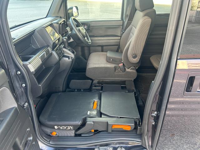 N-VAN+スタイル クール・ホンダセンシング ナビTV、CD、DVD、バックカメラ、充電用USBジャック、両側スライドドア、オートクルーズコントロール、レーンアシスト、衝突被害軽減システム、オートライト、アイドリングストップ、ETC(45枚目)