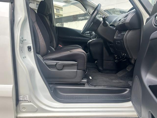 セレナ ハイウェイスター Vセレ+セーフティ SHV Aセフ ナビTV、Bluetooth、CD、DVD、バックカメラ、ETC、ドライブレコーダー、両側電動スライドドア、レーンアシスト、衝突被害軽減システム、オートライト、スマートキー、電動格納ミラー(16枚目)