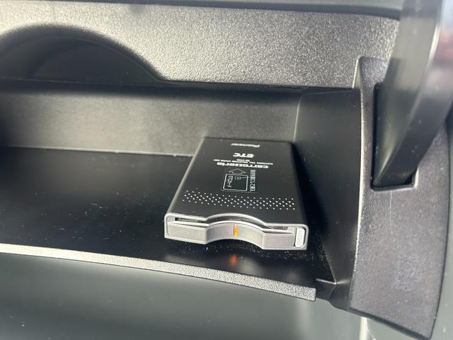 セレナ ハイウェイスター Vセレ+セーフティ SHV Aセフ ナビTV、Bluetooth、CD、DVD、バックカメラ、ETC、ドライブレコーダー、両側電動スライドドア、レーンアシスト、衝突被害軽減システム、オートライト、スマートキー、電動格納ミラー(39枚目)