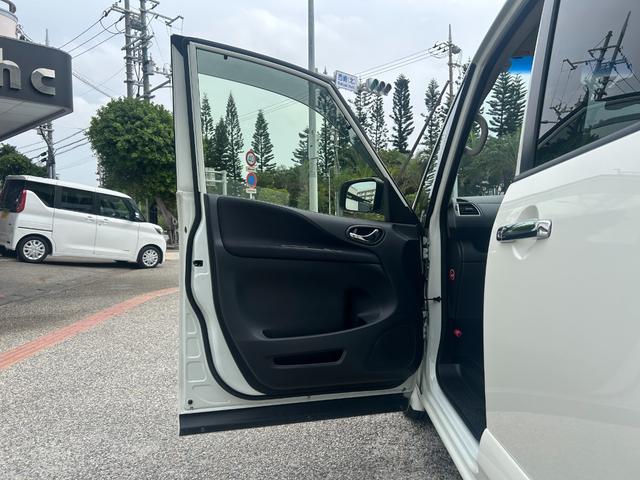 セレナ ハイウェイスター Vセレ+セーフティ SHV Aセフ ナビTV、Bluetooth、CD、DVD、バックカメラ、ETC、ドライブレコーダー、両側電動スライドドア、レーンアシスト、衝突被害軽減システム、オートライト、スマートキー、電動格納ミラー(49枚目)