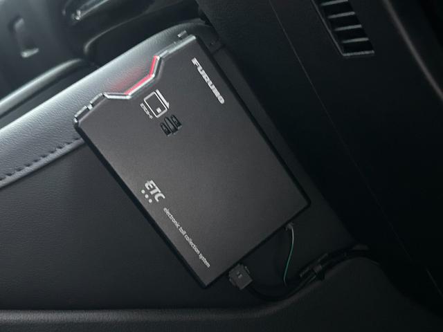 ＭＡＺＤＡ３セダン ２０Ｓプロアクティブ　ツーリングセレクション　衝突被害軽減システム、禁煙車、パワーシート、コーナーセンサー、スマートキー、ＬＥＤヘッド、ＥＴＣ、オートハイビーム、全周囲カメラ、衝突被害軽減システム、ナビＴＶ、ＣＤ、ＤＶＤ、Ｂｌｕｅｔｏｏｔｈ、（6枚目）