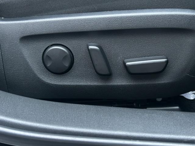 ＭＡＺＤＡ３セダン ２０Ｓプロアクティブ　ツーリングセレクション　衝突被害軽減システム、禁煙車、パワーシート、コーナーセンサー、スマートキー、ＬＥＤヘッド、ＥＴＣ、オートハイビーム、全周囲カメラ、衝突被害軽減システム、ナビＴＶ、ＣＤ、ＤＶＤ、Ｂｌｕｅｔｏｏｔｈ、（38枚目）