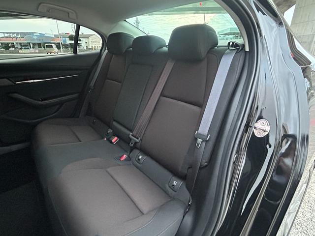 ＭＡＺＤＡ３セダン ２０Ｓプロアクティブ　ツーリングセレクション　衝突被害軽減システム、禁煙車、パワーシート、コーナーセンサー、スマートキー、ＬＥＤヘッド、ＥＴＣ、オートハイビーム、全周囲カメラ、衝突被害軽減システム、ナビＴＶ、ＣＤ、ＤＶＤ、Ｂｌｕｅｔｏｏｔｈ、（39枚目）