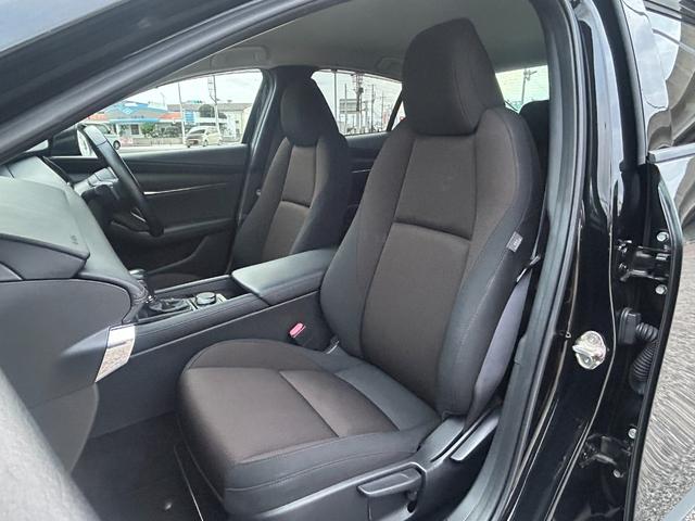 ＭＡＺＤＡ３セダン ２０Ｓプロアクティブ　ツーリングセレクション　衝突被害軽減システム、禁煙車、パワーシート、コーナーセンサー、スマートキー、ＬＥＤヘッド、ＥＴＣ、オートハイビーム、全周囲カメラ、衝突被害軽減システム、ナビＴＶ、ＣＤ、ＤＶＤ、Ｂｌｕｅｔｏｏｔｈ、（40枚目）