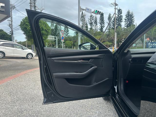 ＭＡＺＤＡ３セダン ２０Ｓプロアクティブ　ツーリングセレクション　衝突被害軽減システム、禁煙車、パワーシート、コーナーセンサー、スマートキー、ＬＥＤヘッド、ＥＴＣ、オートハイビーム、全周囲カメラ、衝突被害軽減システム、ナビＴＶ、ＣＤ、ＤＶＤ、Ｂｌｕｅｔｏｏｔｈ、（54枚目）