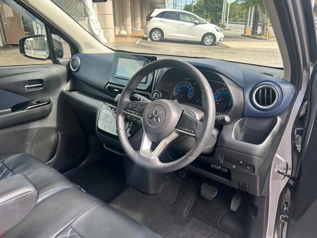 レンタアップ車徹底売り尽くしセール！ナビ・ＥＴＣ・バックカメラ付で装備充実。愛車の買取査定、委託販売なども行ってます〜♪中古車買うなら西崎総合運動公園向かいのネクサスレンタカーへ。