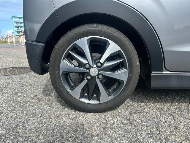 レンタアップ車徹底売り尽くしセール！ナビ・ＥＴＣ・バックカメラ付で装備充実。愛車の買取査定、委託販売なども行ってます〜♪中古車買うなら西崎総合運動公園向かいのネクサスレンタカーへ。