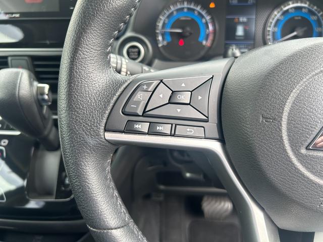 レンタアップ車徹底売り尽くしセール！ナビ・ＥＴＣ・バックカメラ付で装備充実。愛車の買取査定、委託販売なども行ってます〜♪中古車買うなら西崎総合運動公園向かいのネクサスレンタカーへ。