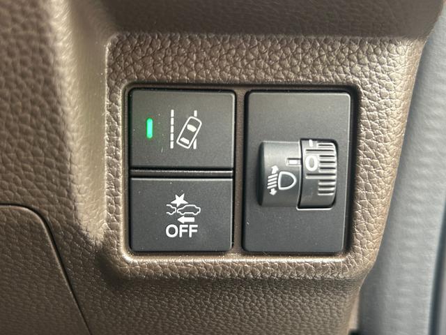 レンタアップ車徹底売り尽くしセール！ナビ・ＥＴＣ・バックカメラ付で装備充実。愛車の買取査定、委託販売なども行ってます〜♪中古車買うなら西崎総合運動公園向かいのネクサスレンタカーへ。