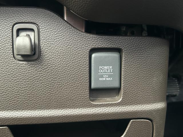 レンタアップ車徹底売り尽くしセール！ナビ・ＥＴＣ・バックカメラ付で装備充実。愛車の買取査定、委託販売なども行ってます〜♪中古車買うなら西崎総合運動公園向かいのネクサスレンタカーへ。