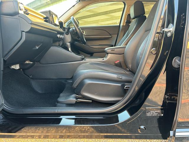 レンタアップ車徹底売り尽くしセール！ナビ・ＥＴＣ・バックカメラ付で装備充実。愛車の買取査定、委託販売なども行ってます〜♪中古車買うなら西崎総合運動公園向かいのネクサスレンタカーへ。