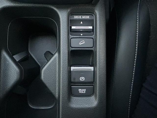 レンタアップ車徹底売り尽くしセール！ナビ・ＥＴＣ・バックカメラ付で装備充実。愛車の買取査定、委託販売なども行ってます〜♪中古車買うなら西崎総合運動公園向かいのネクサスレンタカーへ。