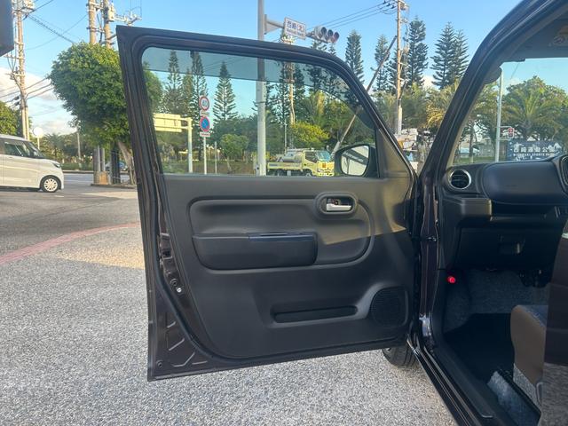 レンタアップ車徹底売り尽くしセール！ナビ・ＥＴＣ・バックカメラ付で装備充実。愛車の買取査定、委託販売なども行ってます〜♪中古車買うなら西崎総合運動公園向かいのネクサスレンタカーへ。