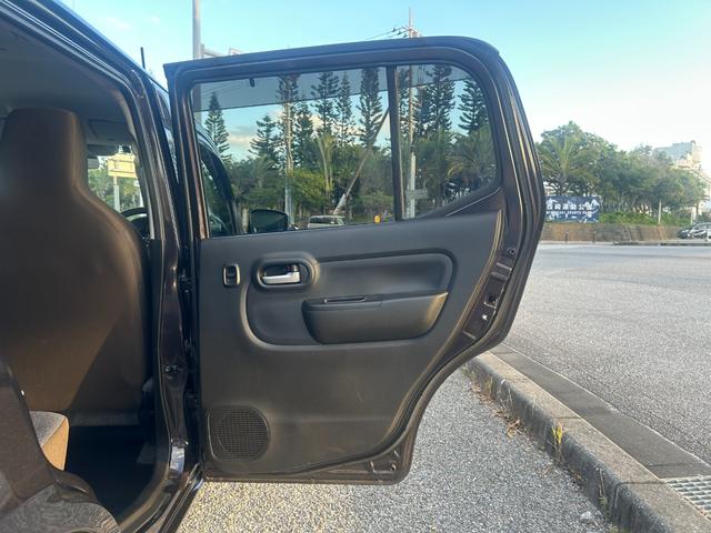 レンタアップ車徹底売り尽くしセール！ナビ・ＥＴＣ・バックカメラ付で装備充実。愛車の買取査定、委託販売なども行ってます〜♪中古車買うなら西崎総合運動公園向かいのネクサスレンタカーへ。