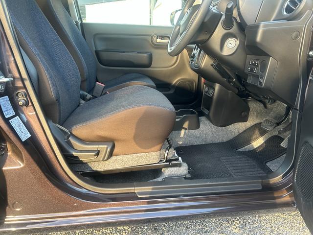 レンタアップ車徹底売り尽くしセール！ナビ・ＥＴＣ・バックカメラ付で装備充実。愛車の買取査定、委託販売なども行ってます〜♪中古車買うなら西崎総合運動公園向かいのネクサスレンタカーへ。