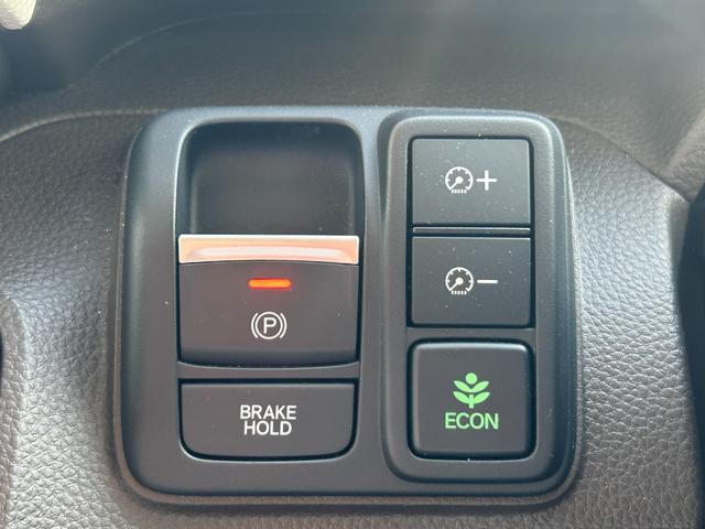 Ｎ－ＢＯＸ Ｌ　禁煙車、ナビＴＶ、ＣＤ、ＤＶＤ、Ｂｌｕｅｔｏｏｔｈ、バックカメラ、レーダークルーズコントロール、車線逸脱警報装置、ＬＥＤヘッドライト、スマートキー（8枚目）