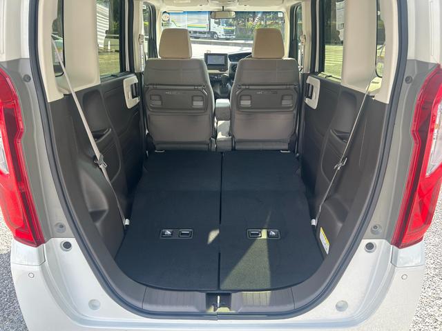 Ｎ－ＢＯＸ Ｌ　禁煙車、ナビＴＶ、ＣＤ、ＤＶＤ、Ｂｌｕｅｔｏｏｔｈ、バックカメラ、レーダークルーズコントロール、車線逸脱警報装置、ＬＥＤヘッドライト、スマートキー（55枚目）