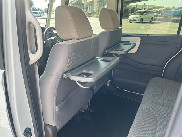 Ｎ－ＢＯＸ Ｌ　禁煙車、ナビＴＶ、ＣＤ、ＤＶＤ、Ｂｌｕｅｔｏｏｔｈ、バックカメラ、レーダークルーズコントロール、車線逸脱警報装置、ＬＥＤヘッドライト、スマートキー（62枚目）