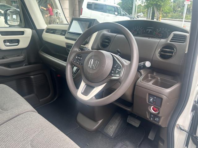 レンタアップ車徹底売り尽くしセール！ナビ・ＥＴＣ・バックカメラ付で装備充実。愛車の買取査定、委託販売なども行ってます〜♪中古車買うなら西崎総合運動公園向かいのネクサスレンタカーへ。