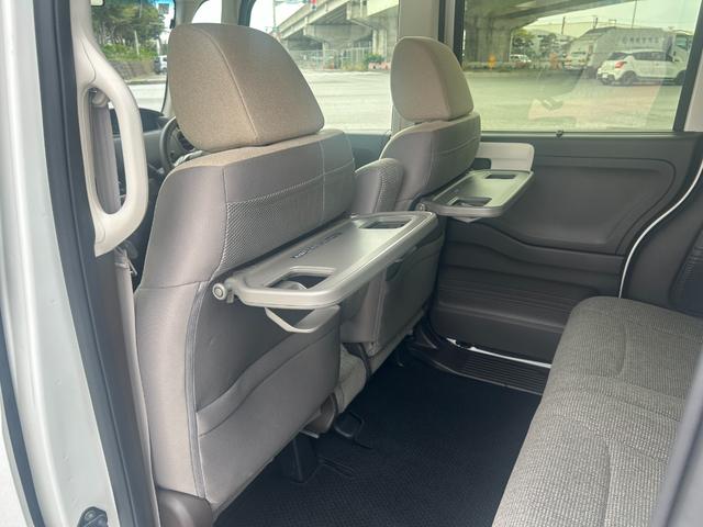 レンタアップ車徹底売り尽くしセール！ナビ・ＥＴＣ・バックカメラ付で装備充実。愛車の買取査定、委託販売なども行ってます〜♪中古車買うなら西崎総合運動公園向かいのネクサスレンタカーへ。