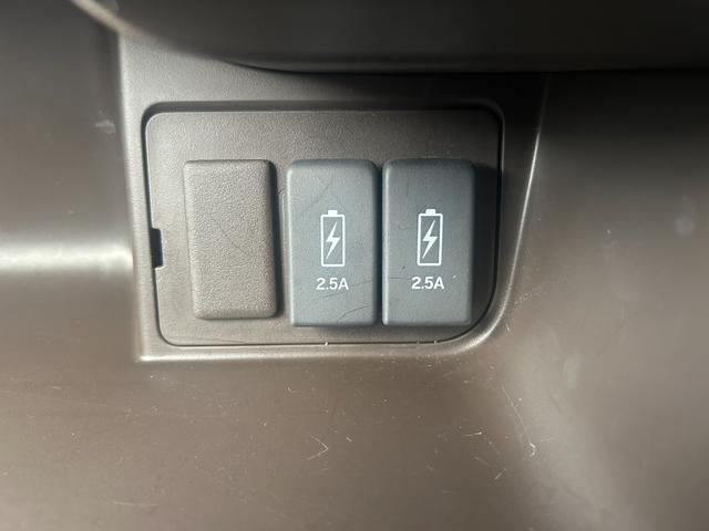 レンタアップ車徹底売り尽くしセール！ナビ・ＥＴＣ・バックカメラ付で装備充実。愛車の買取査定、委託販売なども行ってます〜♪中古車買うなら西崎総合運動公園向かいのネクサスレンタカーへ。