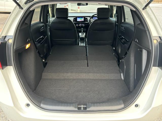 レンタアップ車徹底売り尽くしセール！ナビ・ＥＴＣ・バックカメラ付で装備充実。愛車の買取査定、委託販売なども行ってます〜♪中古車買うなら西崎総合運動公園向かいのネクサスレンタカーへ。