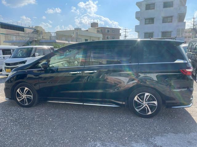 オデッセイ アブソルート　本土車両　純正ナビ　フルセグ　バックカメラ　両側パワースライドドア　プッシュスタート　ＥＴＣ　純正アルミホイール　スマートキー２個（14枚目）