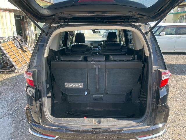 オデッセイ アブソルート　本土車両　純正ナビ　フルセグ　バックカメラ　両側パワースライドドア　プッシュスタート　ＥＴＣ　純正アルミホイール　スマートキー２個（15枚目）